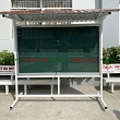 Bảng thông báo cửa kiếng gắn khóa an toàn có mái che kích thước 120x200 cm