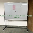 The whiteboard has movable legs of black powder coated iron dimensions 80x120 cm